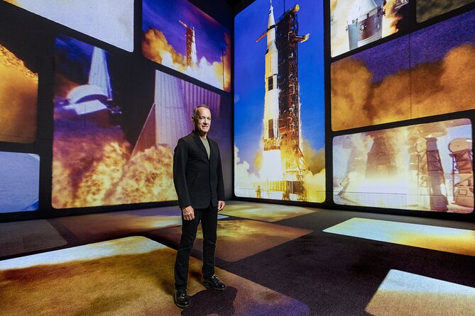Amsterdam: Fabrique des Lumières entrance ticket - What the experience feels like inside the 17-meter-high hall