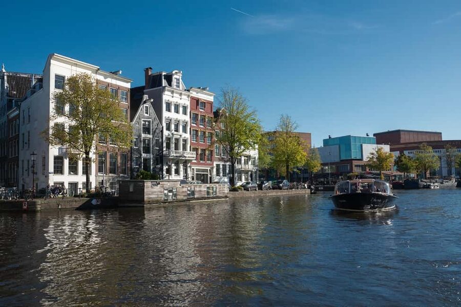 Amsterdam: Fly High with This is Holland & Sail the Canals - Duration and flow: how the timing keeps you moving