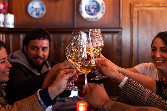 Amsterdam Food Tour: +10 Tastes, Culture and Canals with Sherpa - Kicking Off at Waterlooplein Market and the Old Jewish Quarter