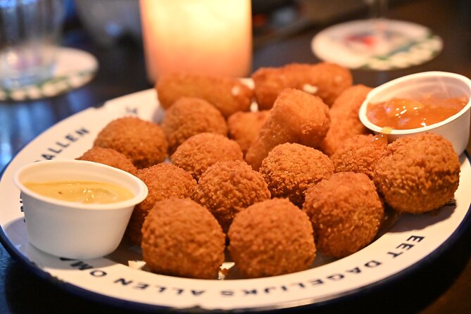 Amsterdam Food Tour with Full Meal & Drinks by Do Eat Better - Egelantiersgracht canal walk and beef croquettes