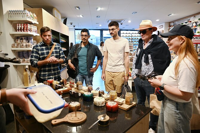 Amsterdam Food Tour with Full Meal & Drinks by Do Eat Better - Guides matter: when Todd or Irina sets the tone