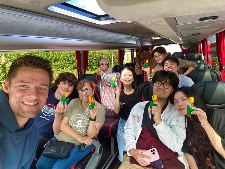 Amsterdam: Giethoorn Day Trip, with several guided options - The 1.5-Hour Coach Ride: Time Math That Actually Matters
