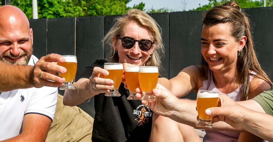 Amsterdam: Guided Craft Beer Brewery Bus Tour with Tastings - Should You Book This Amsterdam Craft Beer Brewery Bus Tour?