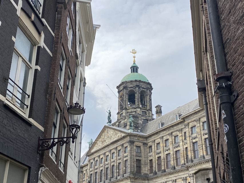 Amsterdam: Guided Off-The-Beaten-Track Walking Tour - Brouwersgracht, converted warehouses, and why the Jordaan feels like home base