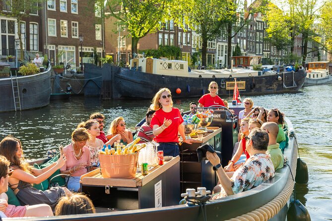 Amsterdam: Guided Open Boat Canal Cruise Unlimited Drinks Option - Price and value: why $23.59 can work if you plan your day right