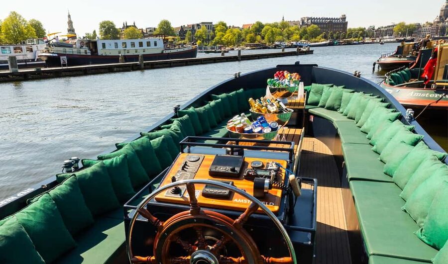 Amsterdam: Guided Open Boat Cruise Unlimited Drinks Option - The Cruise Route in Plain English: How the Sights Stack Up