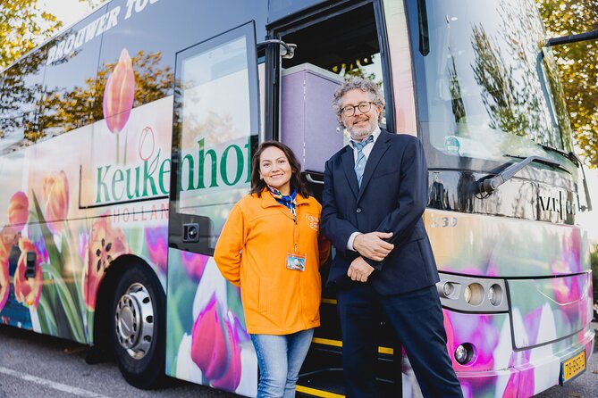 Amsterdam: Half Day Guided Keukenhof Tulip Garden Tour - The Keukenhof guided walk: 32 hectares, 15 kilometers, and themed garden zones
