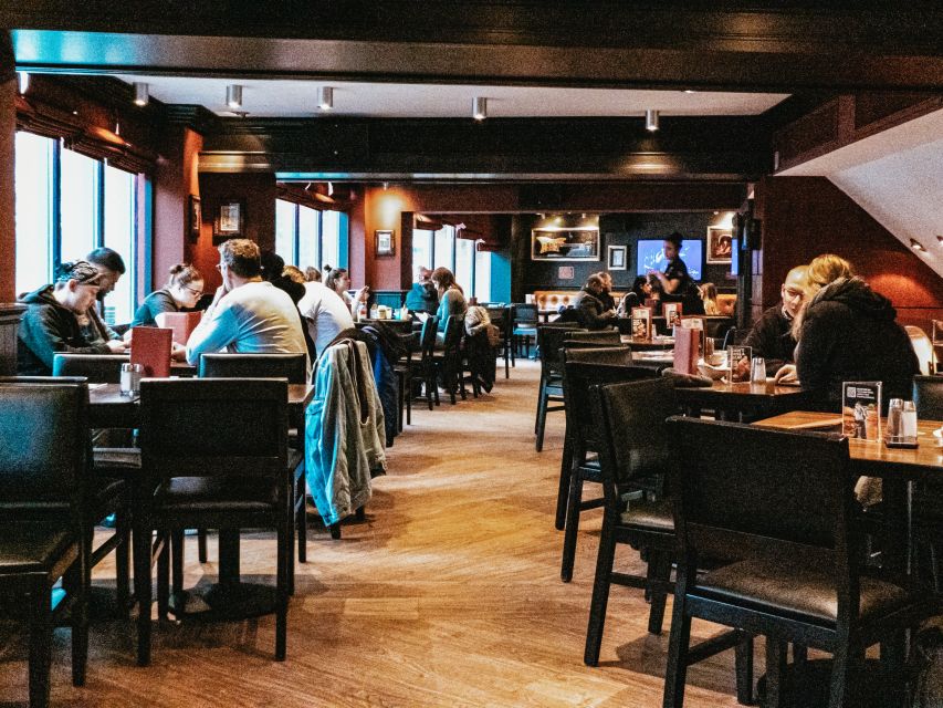 Amsterdam: Hard Rock Cafe Experience - Choosing the Diamond Menu: Bigger Meal, More Variety