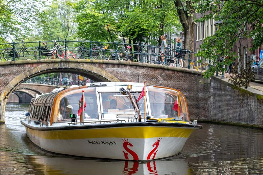 Amsterdam: Heated Canal Cruise Including Audioguide - Key things you should know before you go