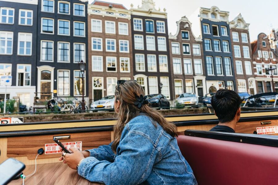 Amsterdam: Heated Canal Cruise Including Audioguide - Should You Book This Amsterdam Heated Canal Cruise?