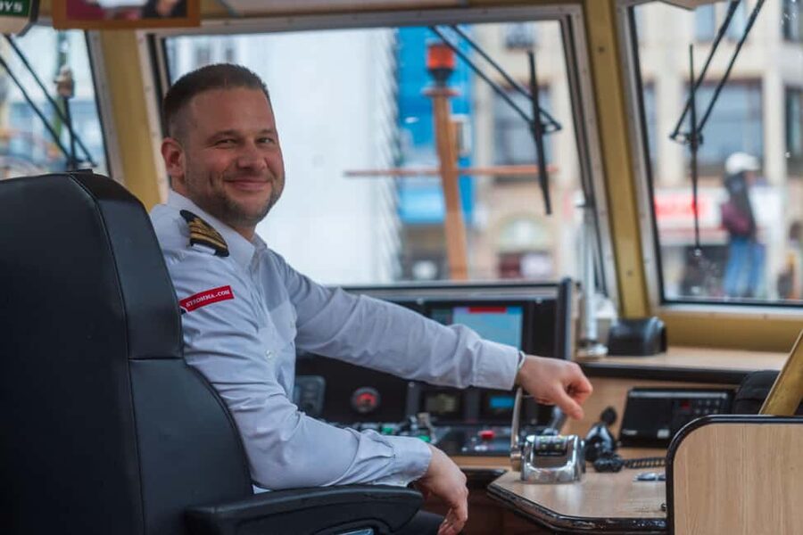 Amsterdam: Heated Canal Cruise Including Audioguide - The Route: UNESCO Canals, Bridges, and Golden Age Buildings From the Water