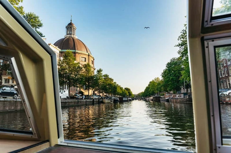 Amsterdam: Heated Canal Cruise Including Audioguide - Boat Comfort You Will Actually Feel: Heated Cabin, Wi-Fi, Toilet