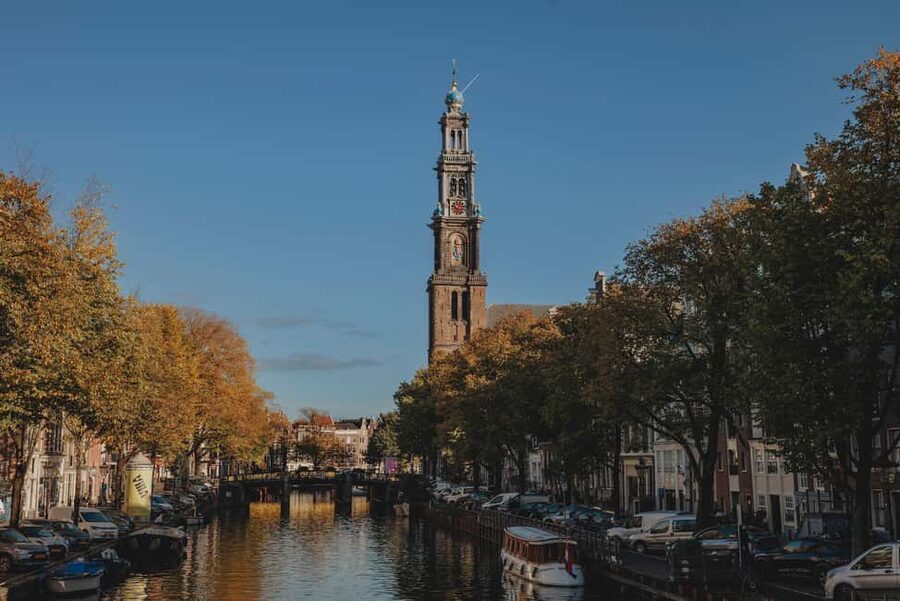 Amsterdam: Heated Canal Cruise with Unlimited Drinks & Bite - Unlimited drinks and bite: what it actually adds to the value