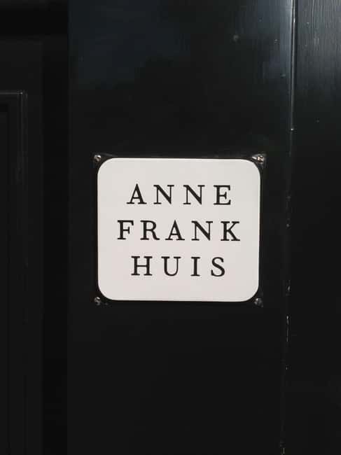 Amsterdam: Hidden Gems and Highlights in DE/EN/IT - Key points to know before you go