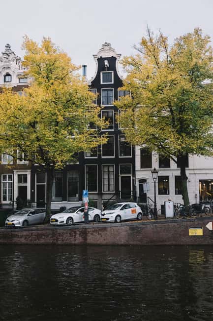 Amsterdam: Hidden Gems and Highlights in DE/EN/IT - 1) Why this Jordan District walk feels different from a standard Amsterdam tour