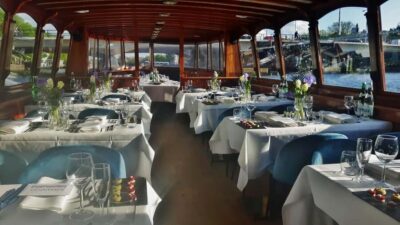 High-End 3-Course Dinner Canal Cruise