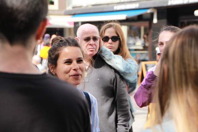 Amsterdam Highlights Small-Group Walking Tour - Chinese Quarter plus the Buddhist Temple: a change of pace