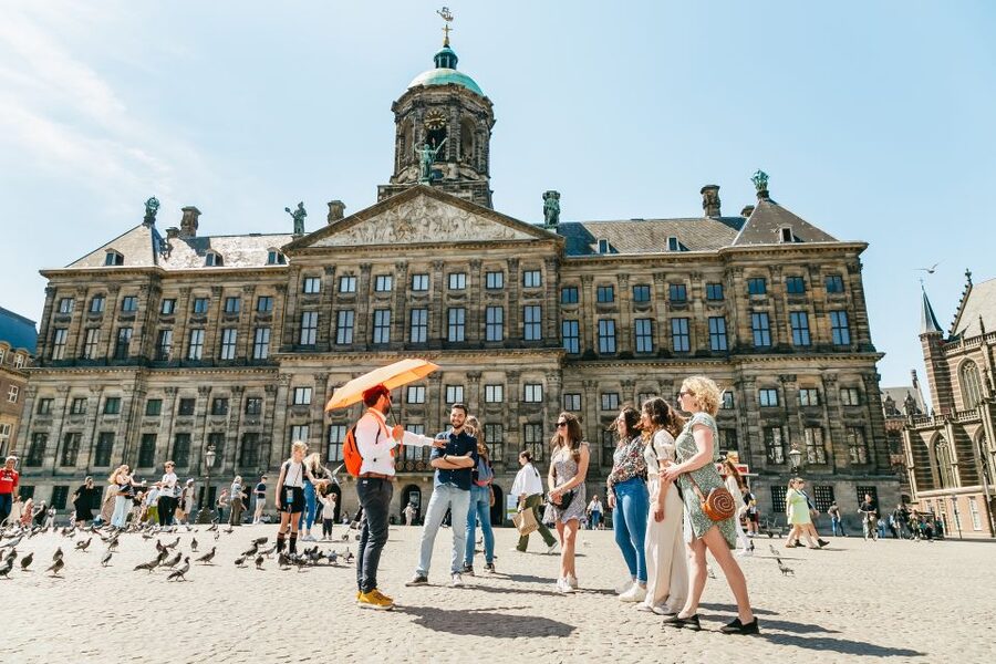 Amsterdam: Historical Highlights Walking Tour with Tasting - Price and value, is $34 worth your time?