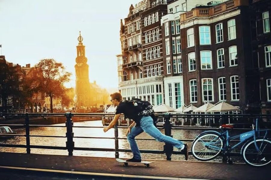 Amsterdam: History, Culture & Hidden Gems Walking Tour - Chinatown and Nieuwmarkt: Where Trade, Walls, and Art Collide