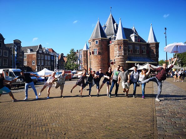 Amsterdam Introductory Walking Tour with a Local - The Canal Belt on foot, with canals as the main storyline