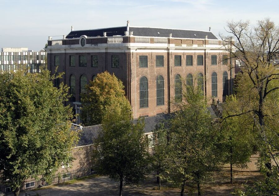 Amsterdam: Jewish Museum Entrance Tickets - Museum café, snacks, and what to do if food expectations are high