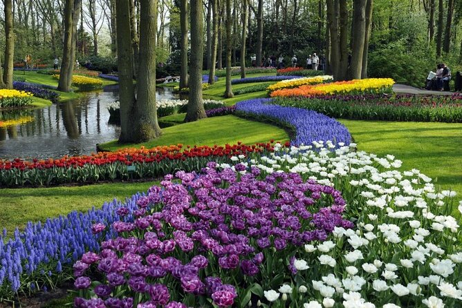 Amsterdam: Keukenhof Entry & Shuttle Bus with Flexible Return - Where the day trip really starts: This is Holland in Amsterdam