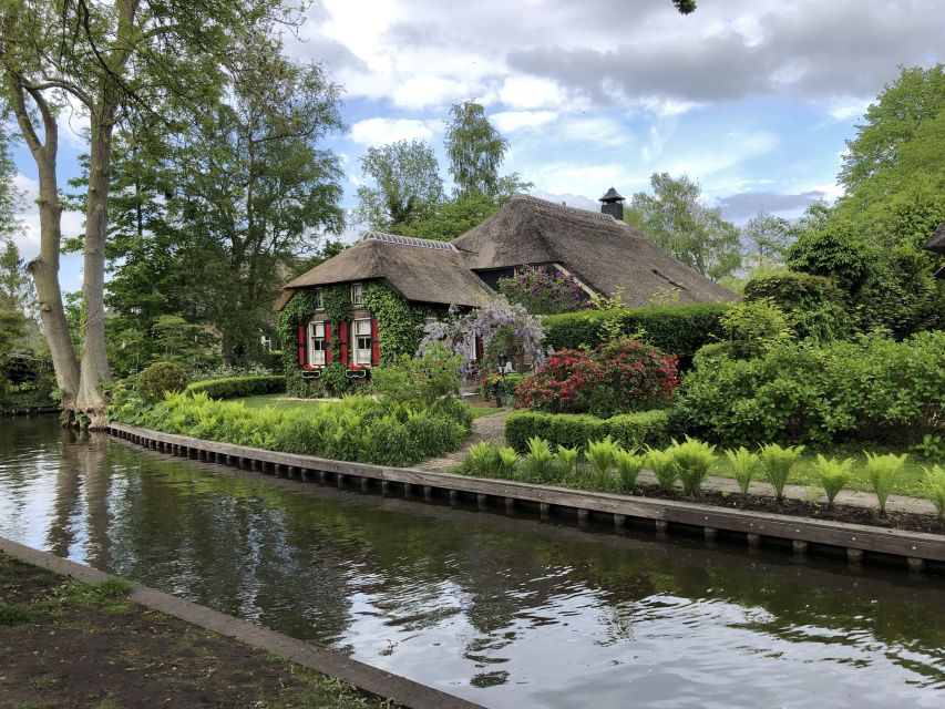 Amsterdam: Keukenhof Tulip Garden and Giethoorn Experience - Best for Who: Families, Photo Fans, and Spring-Time Escapes