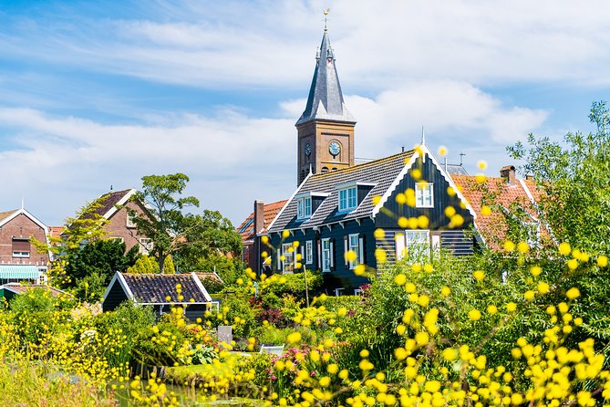 Amsterdam: Keukenhof, Zaanse Schans & Volendam Tour - Keukenhof Gardens: fast entry, a map, and freedom to choose your routes