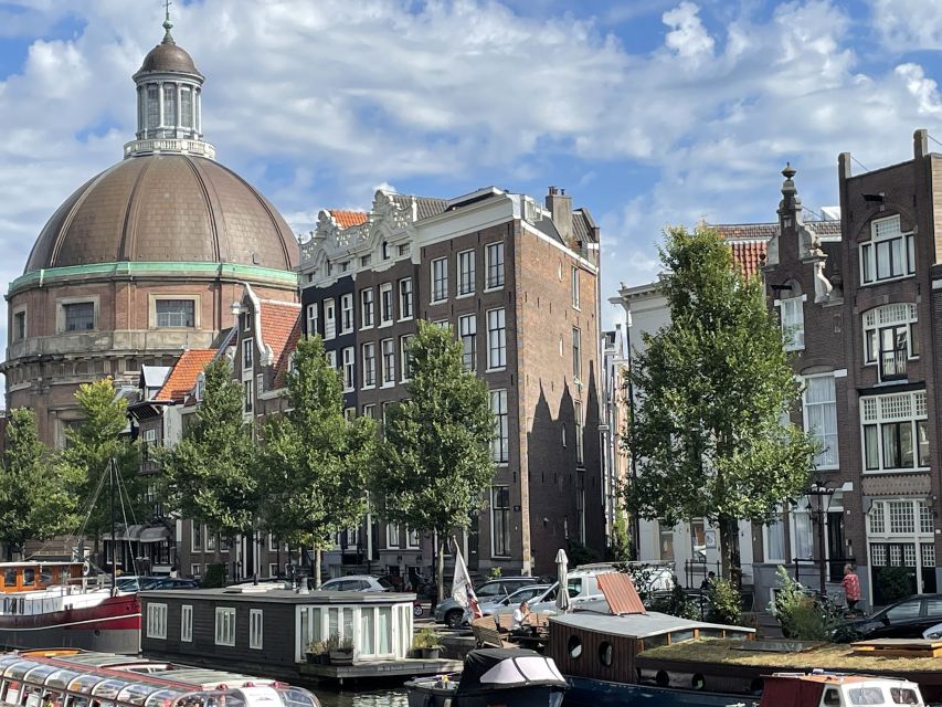 Amsterdam: KULTOUR mit Biss. Kulinarische Stadtführung - Canal classics and the Jordaan district: where the stories land