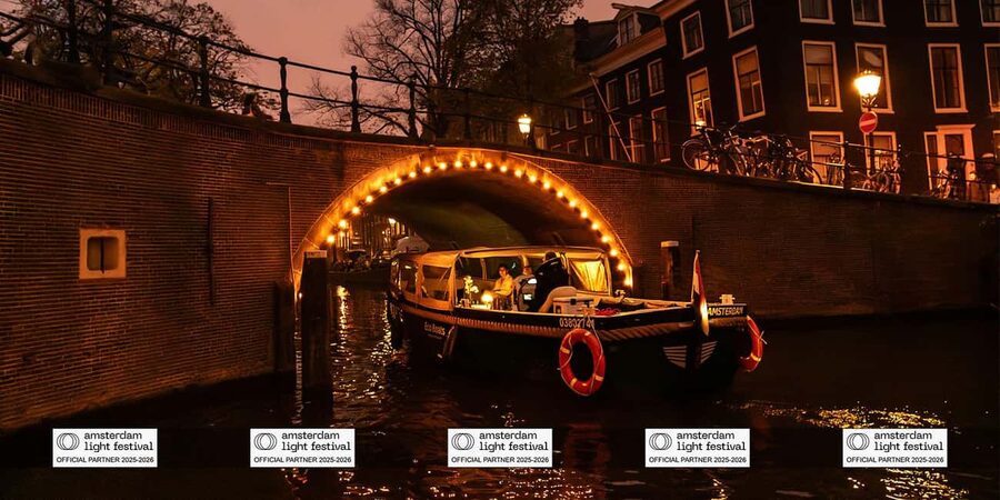 Amsterdam: Light Festival Boat+Unlimit.Drinks & Snack Option - Who this cruise suits best