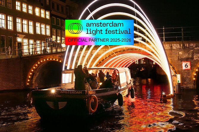 Amsterdam: Light Festival Boat with Unlimited Drinks & Snack - A 100% electric Amsterdam Light Festival cruise, without freezing outside