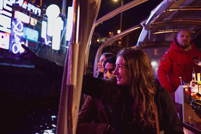 Amsterdam Light Festival: Canal Cruise + Bite & Unlimited Drinks - Who Should Book This Cruise, and Who Might Skip It