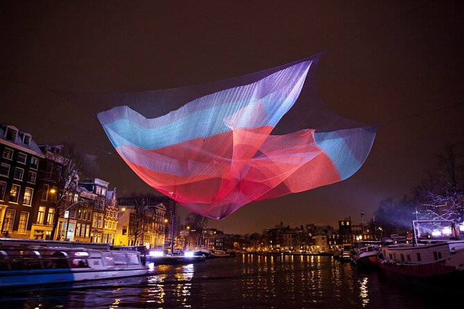 Amsterdam Light Festival: Canal Cruise + Snack & Unlimited Drinks - Canal Light Magic, Without the Museum Time