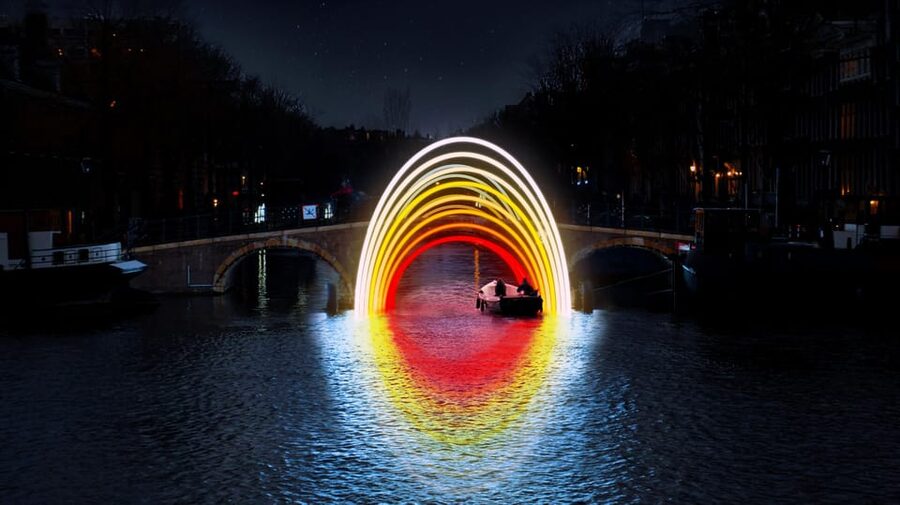 Amsterdam: Light Festival Canal Cruise w/Snack and Hot Drink - Key reasons I think this cruise works well