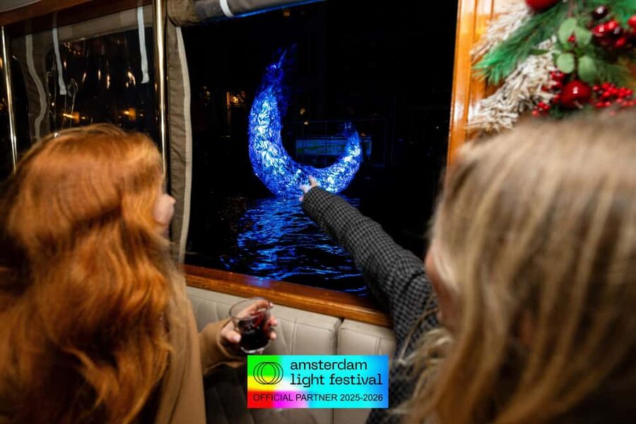 Amsterdam: Light Festival Cruise + Stroopwafel & Hot Choco - Price and Value: Is $31 Worth It?