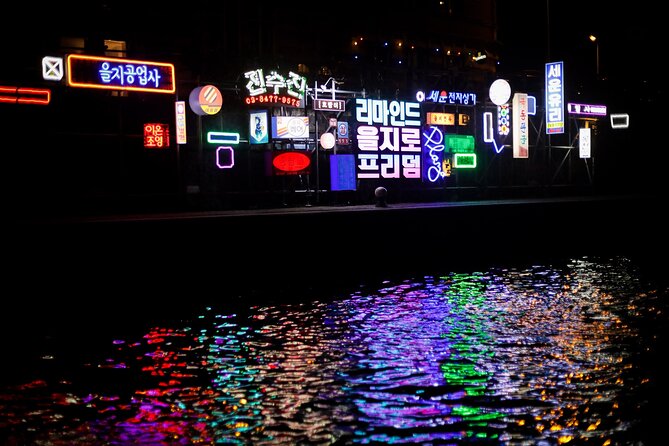 Amsterdam: Light Festival Cruise with Unlimited Drinks Option - The Finish Behind Rembrandtsquare: Where to Go After