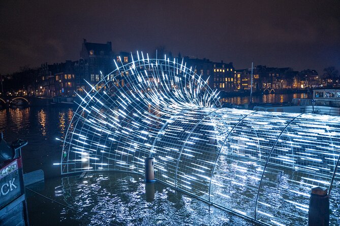 Amsterdam: Light Festival Cruise with Unlimited Drinks Option - Unlimited Drinks, Warmth, and Boat Comfort (How to Make It Pleasant)