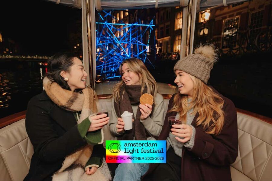 Amsterdam: Light Festival Heated Cruise + Unl Drinks & Snack - A cozy way to experience Amsterdam Light Festival art from the canals