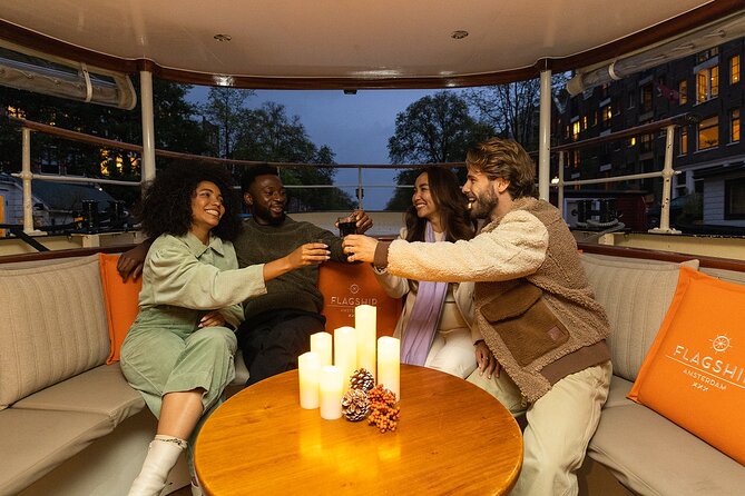 Amsterdam Light Festival: Heated Cruise with Hot Drinks & Bite - What you actually do on the canal (the 75-minute experience)