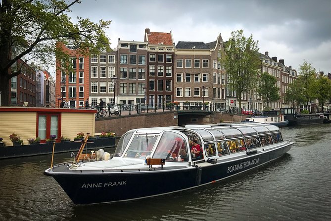 Amsterdam Live Guided Sightseeing Canal Cruise - Why This 1-Hour Live Canal Cruise Is Such a Smart Amsterdam Move