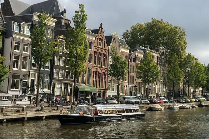 Amsterdam Live Guided Sightseeing Canal Cruise - Bridges, Westertoren, and the Skinny Bridge Moment