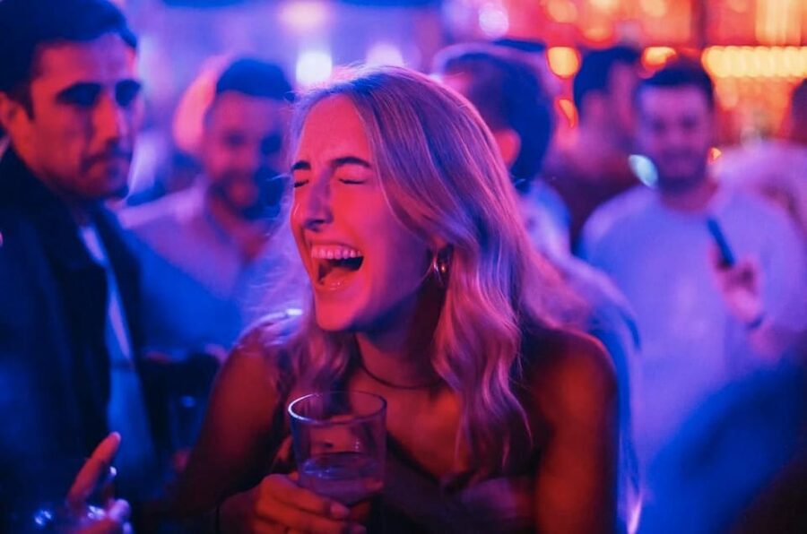 Amsterdam: Ludwig's Original Pub Crawl with VIP Club Entry - Key highlights worth planning for