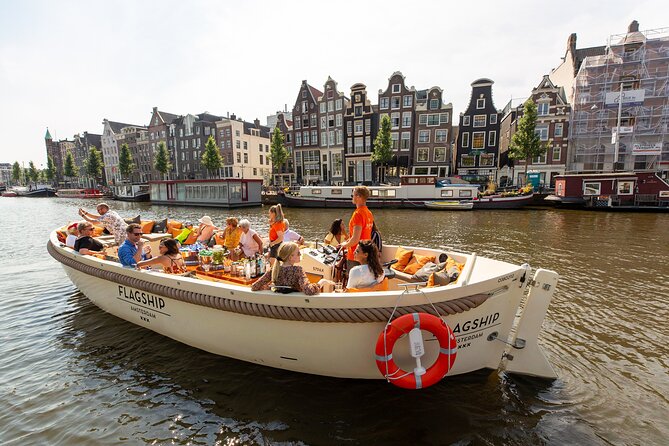 Amsterdam Luxury Canal Cruise + Unlimited Drinks & Bites option - Boat comfort, windows, and sound: how to avoid the common disappointments