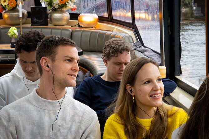 Amsterdam: Luxury Canal Cruise with Historic VR Experience - Price and what you really get for about $50