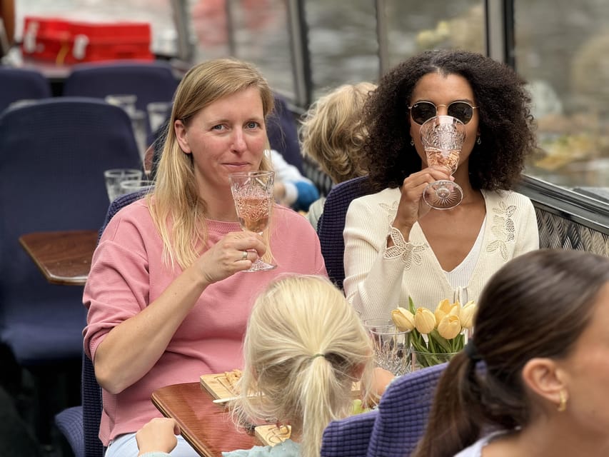 Amsterdam: Luxury Cheese & Wine Canal Cruise - Why this Amsterdam cheese and wine cruise makes sense
