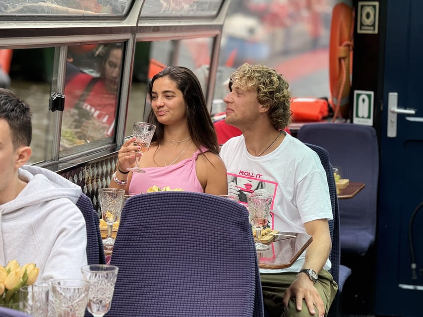 Amsterdam: Luxury Cheese & Wine Canal Cruise - Where you board at the HArt Museum dock, and how early to arrive