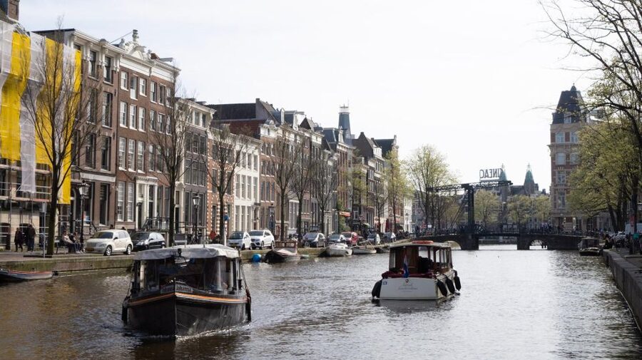 Amsterdam: Luxury Private Boat Tour - The skipper-guide factor: real talk, not a lecture