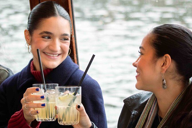 Amsterdam: Luxury Saloon Boat Cruise with Cocktails & Waffle - Value for money in Amsterdam terms, plus who should book it