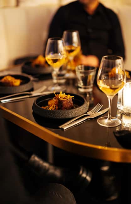 Amsterdam: Midnight Masquerade Dinner Show - Midnight Masquerade at Supper: a themed night, not a quiet dinner