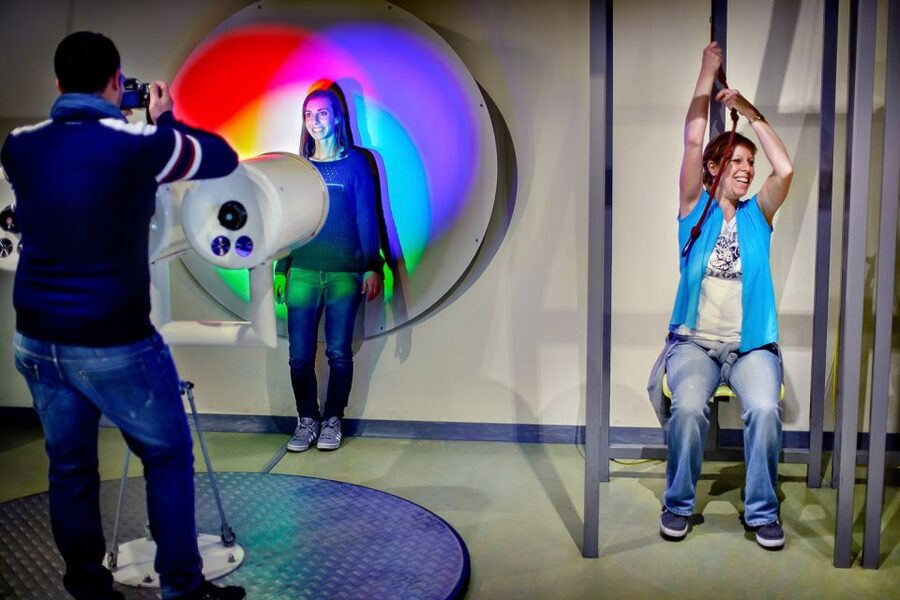 Amsterdam: NEMO Science Museum Ticket - Fast-Track Entry at Oosterdok 2: What to Do When You Arrive